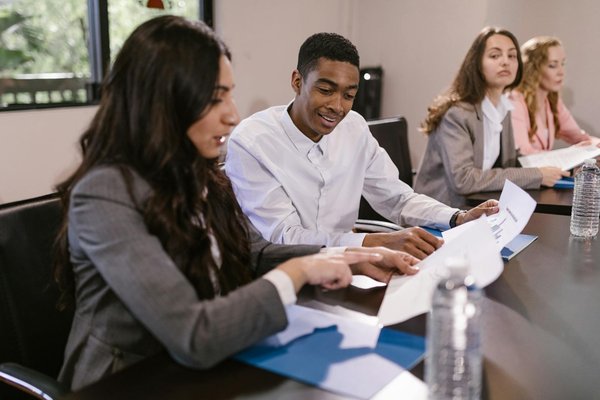 Des idées de chansons pour dynamiser votre prochain team building